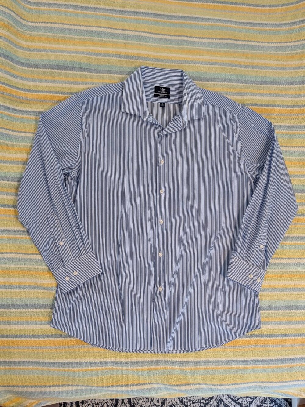 ⭐ Dockers Blue & White Striped Dress Shirt Size Large, 16-16.5, 32/33